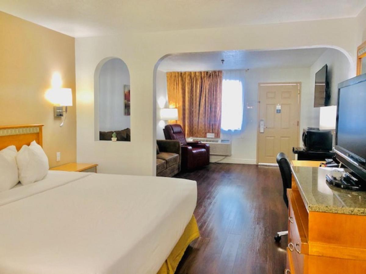 Surestay Plus Hotel By Best Western Albuquerque I-40 Eubank Exterior foto