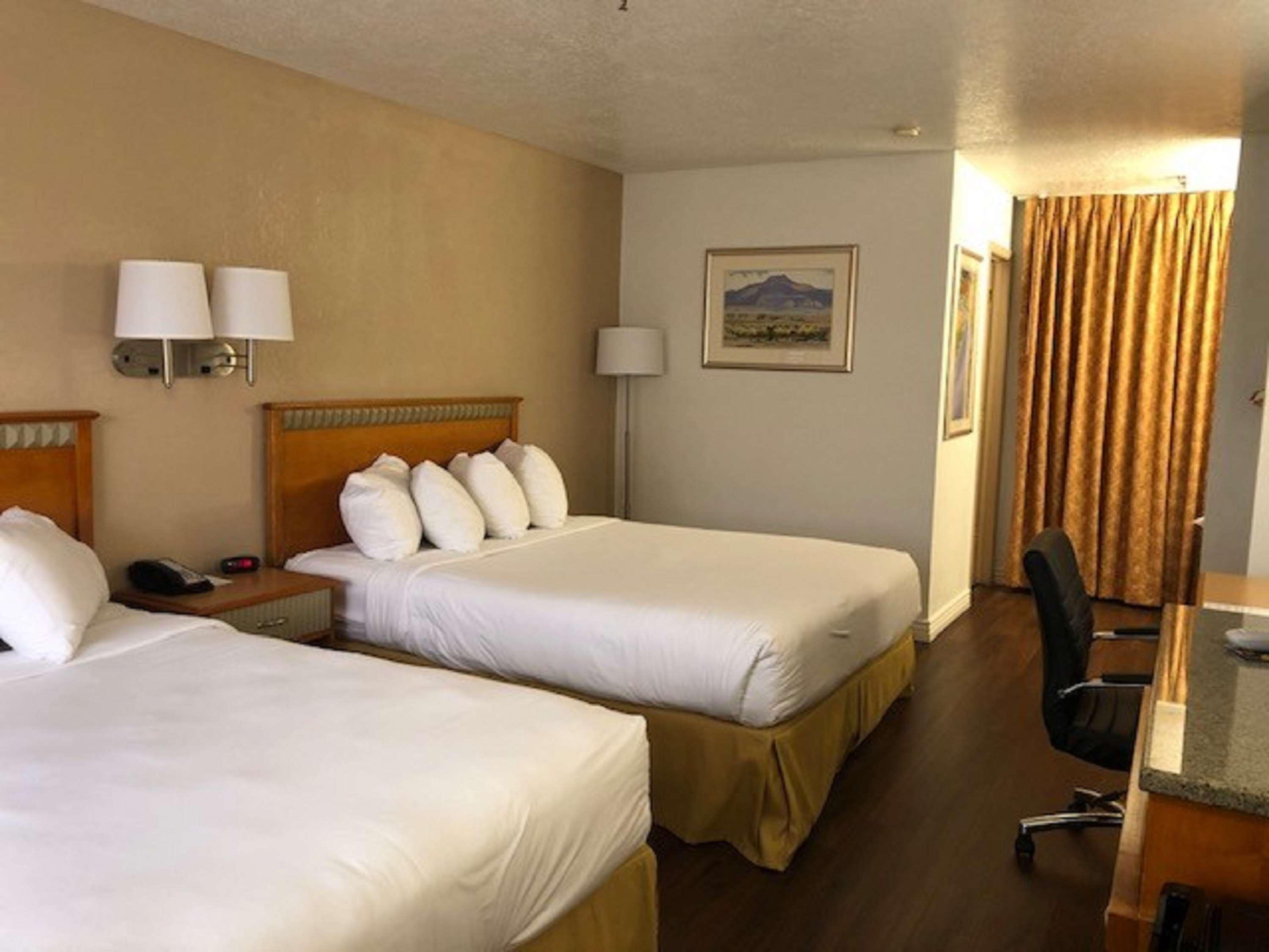 Surestay Plus Hotel By Best Western Albuquerque I-40 Eubank Exterior foto