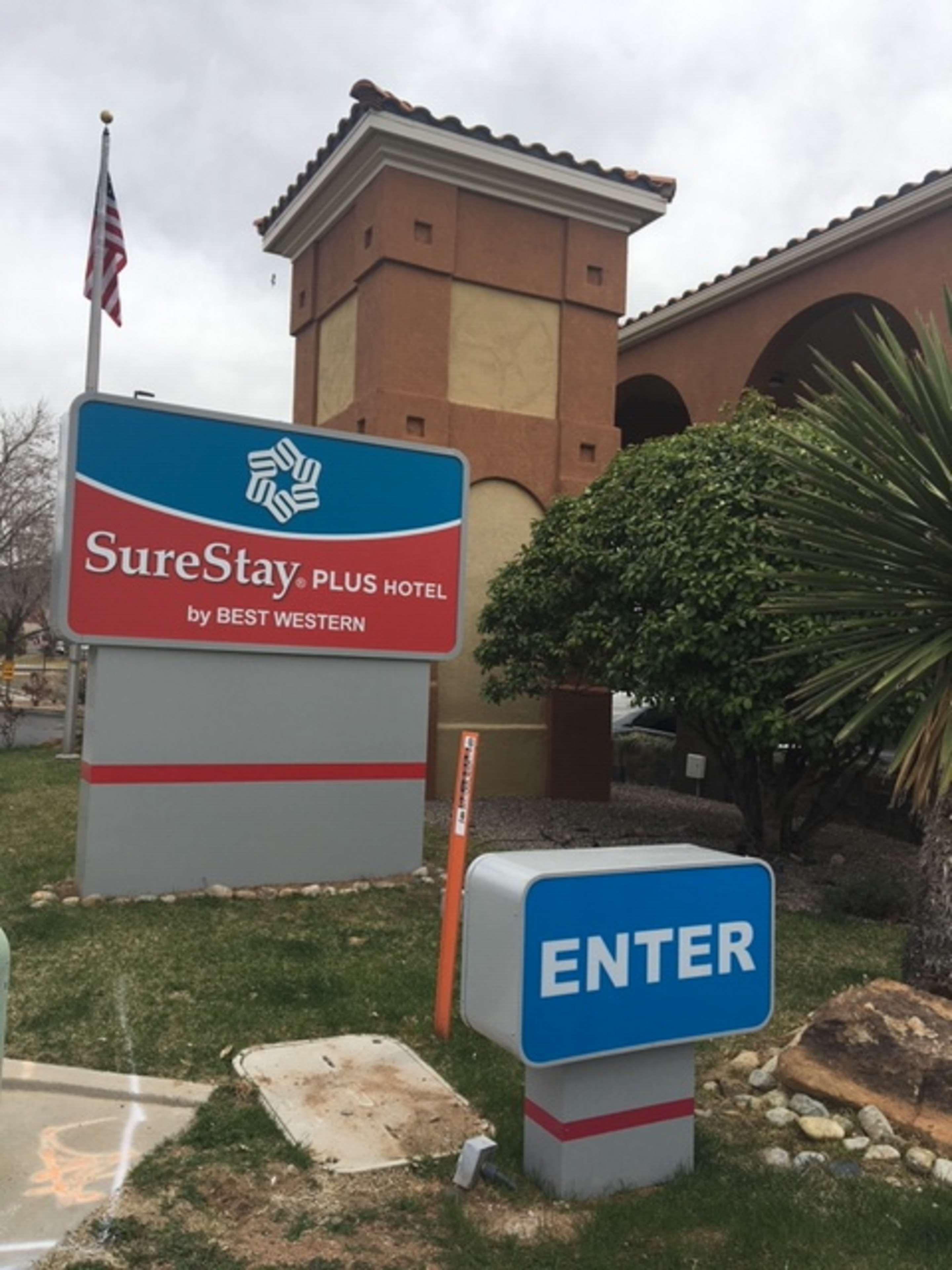 Surestay Plus Hotel By Best Western Albuquerque I-40 Eubank Exterior foto